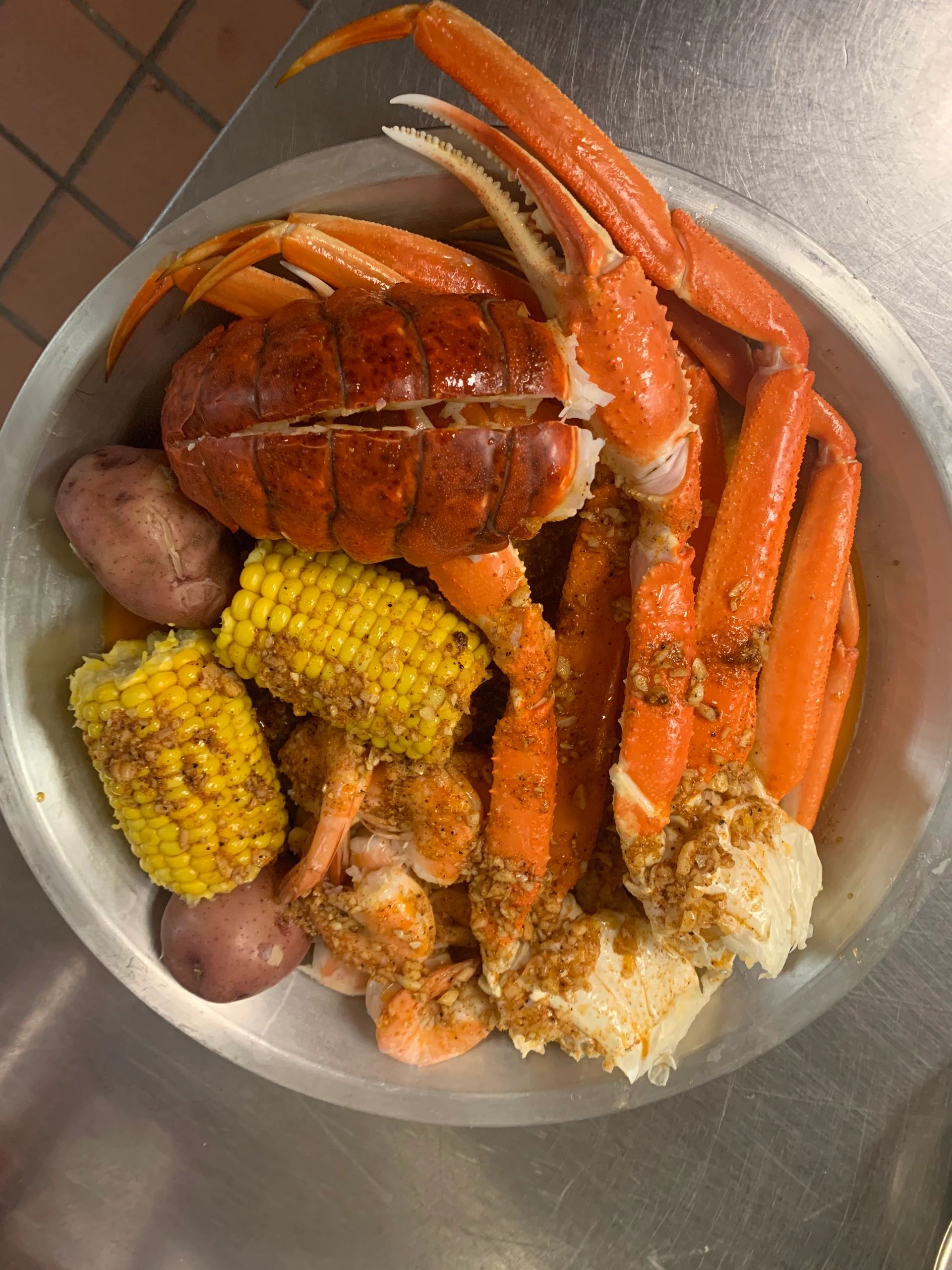 CAPTAIN CRAB Seafood Restaurant Stockton, California